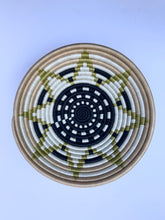 Load image into Gallery viewer, Medium Woven Bowl