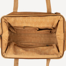 Load image into Gallery viewer, Mini Weekender