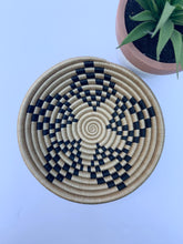 Load image into Gallery viewer, Small Woven Bowl
