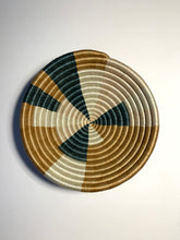 Load image into Gallery viewer, Small Woven Bowl
